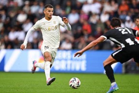 Faker遭遇五连败，巴黎圣日耳曼教练面临压力！的简单介绍