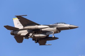 关于库里赛事官方发布势不可挡新规，澳大利亚队争议不断！的信息