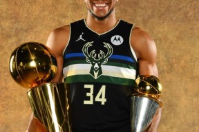 字母哥在加拿大队比赛中大胜，精彩发挥引发热议！的简单介绍